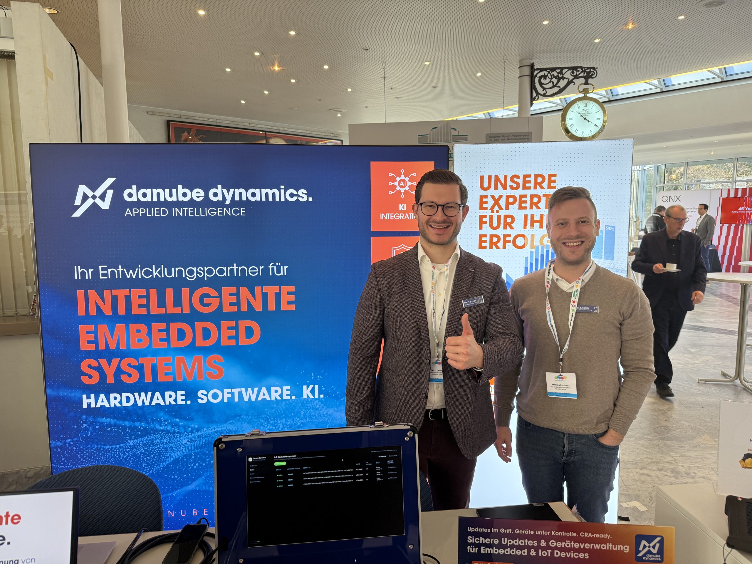 Nico Teringl und Markus Lindner am Stand von DanubeDynamics